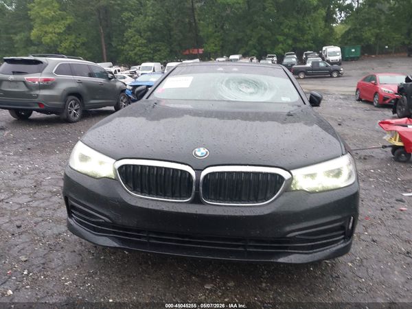2019 BMW 530I