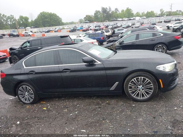 2019 BMW 530I