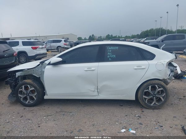 2020 KIA FORTE LXS