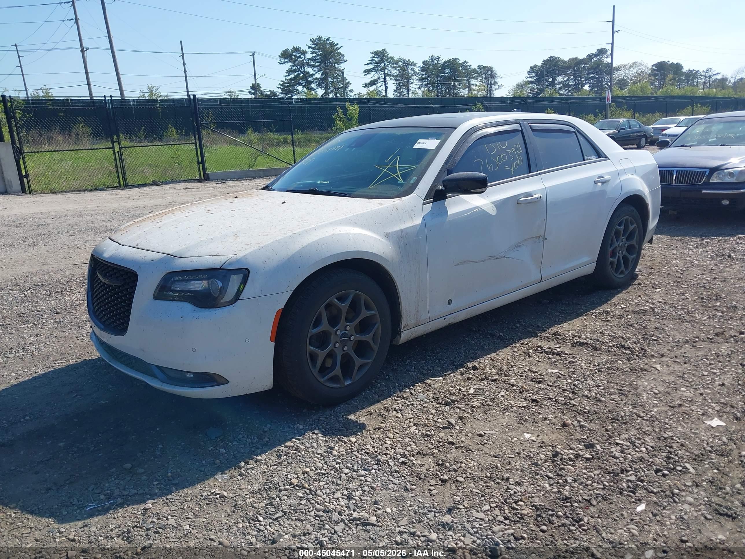 2018 CHRYSLER 300 300S AWD — I2