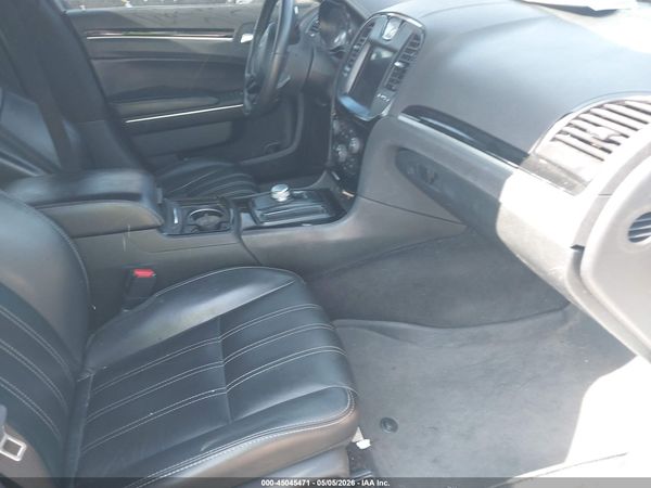 2018 CHRYSLER 300 300S AWD — I5