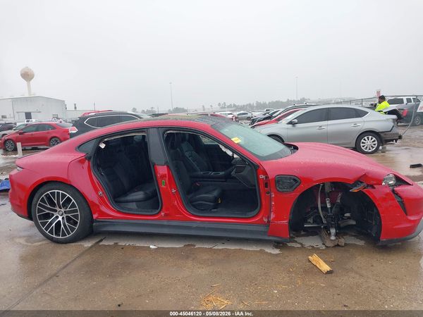 2022 PORSCHE TAYCAN