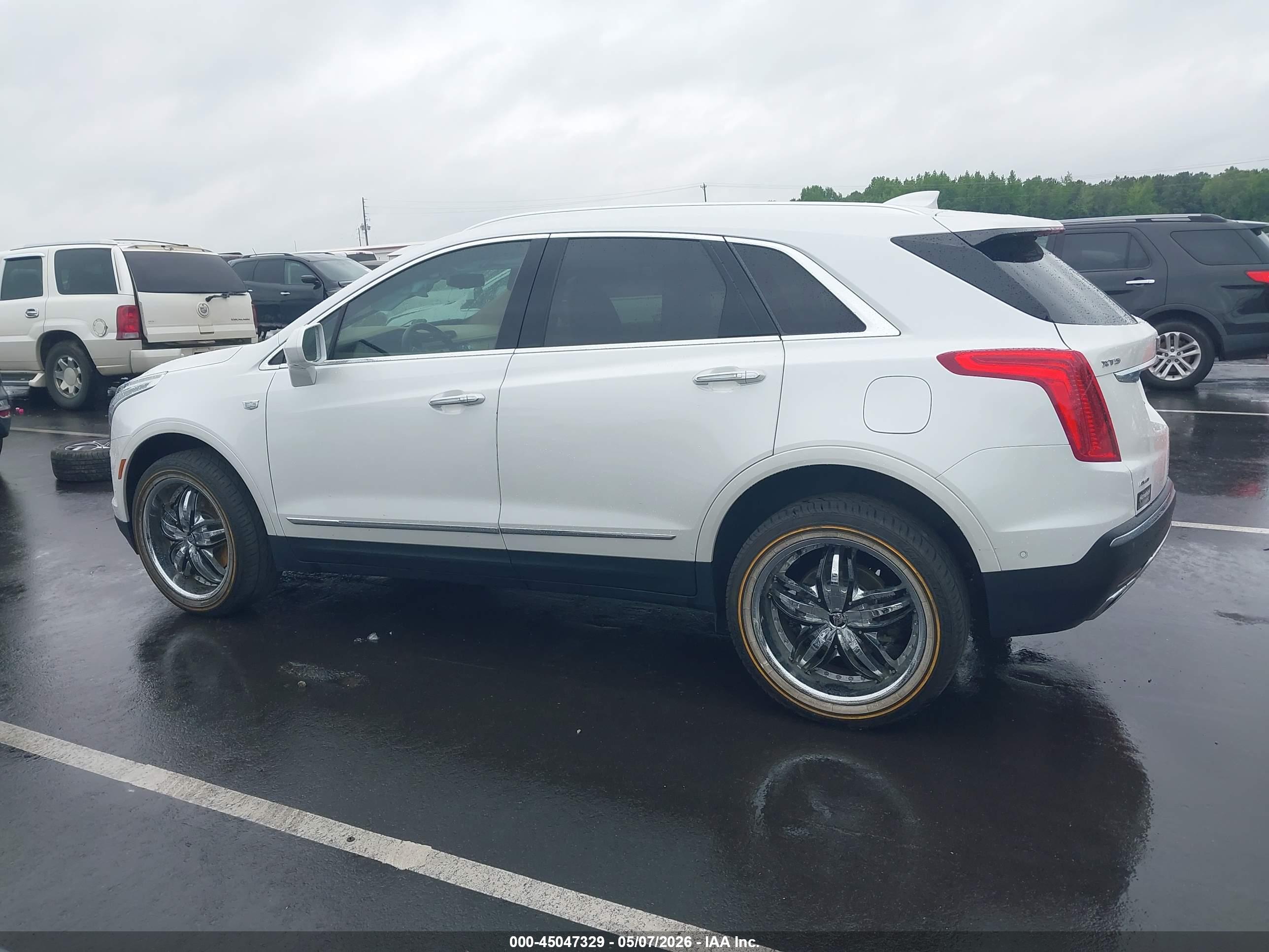 2018 CADILLAC XT5 PLATINUM