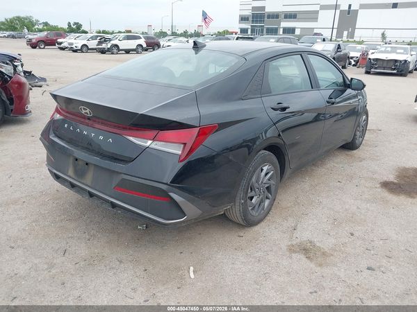 2024 HYUNDAI ELANTRA SEL