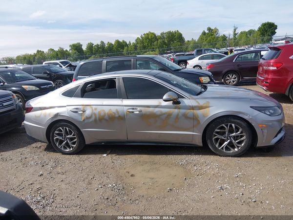 2022 HYUNDAI SONATA SEL