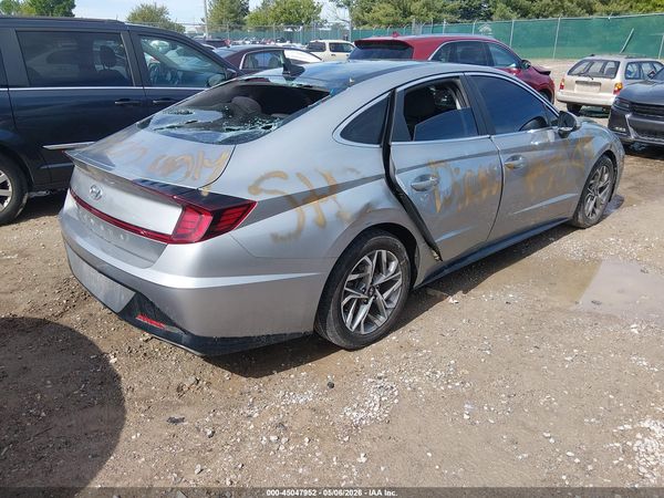 2022 HYUNDAI SONATA SEL