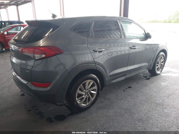 2018 HYUNDAI TUCSON SE
