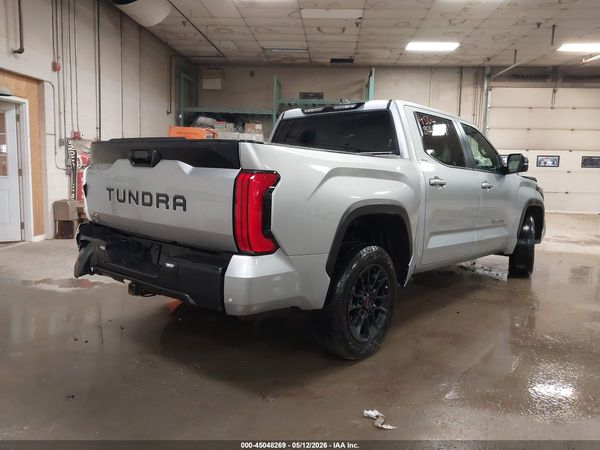 2025 TOYOTA TUNDRA SR5
