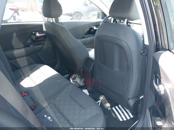 2022 KIA NIRO LXS