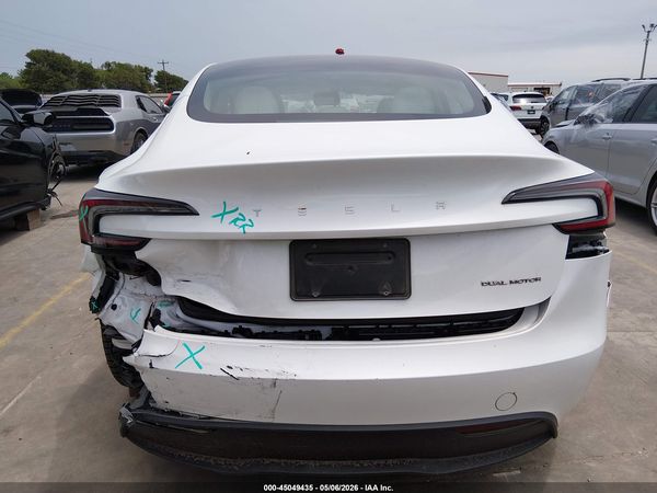 2024 TESLA MODEL 3