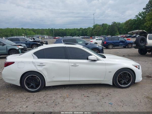 2020 INFINITI Q50 LUXE