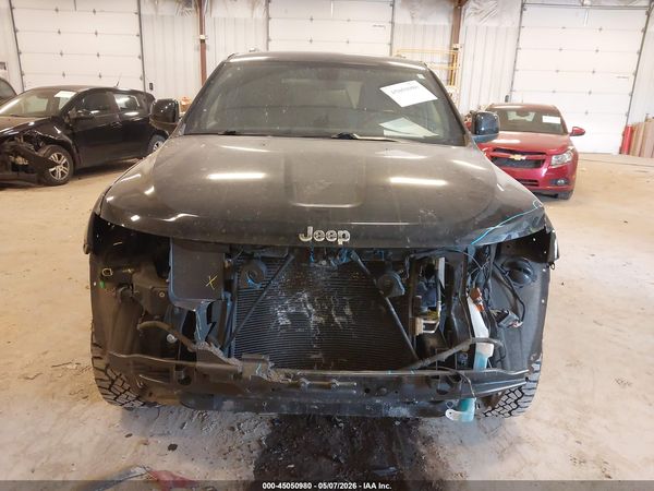 2021 JEEP GRAND CHEROKEE LAREDO E 4X4