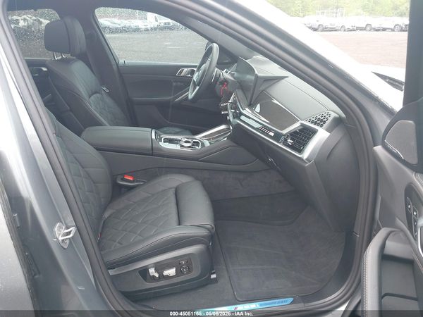 2026 BMW X6 M60I