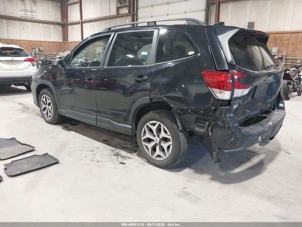 2019 SUBARU FORESTER PREMIUM — I3
