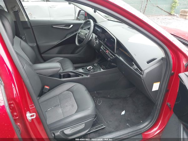 2024 KIA NIRO EV WIND