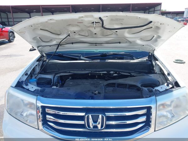 2015 HONDA PILOT SE