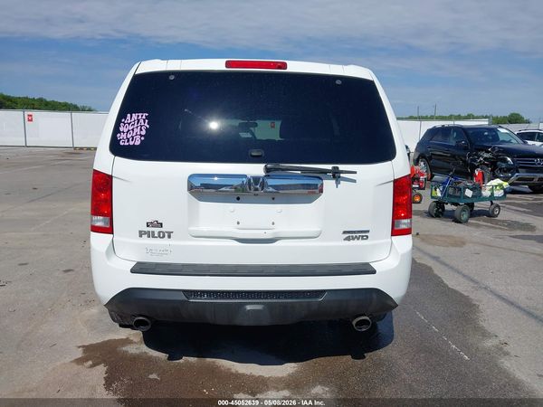 2015 HONDA PILOT SE