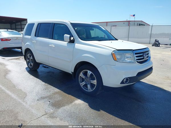 2015 HONDA PILOT SE