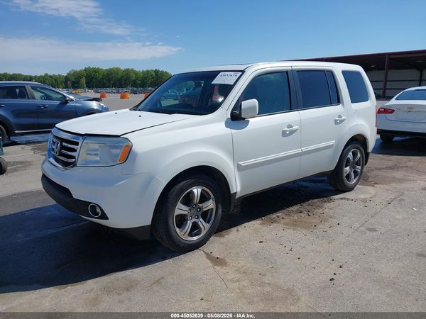2015 HONDA PILOT SE