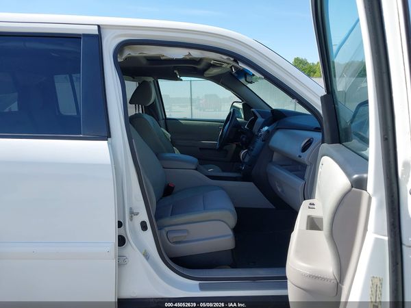 2015 HONDA PILOT SE