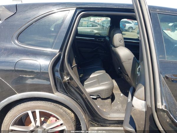 2011 PORSCHE CAYENNE TURBO