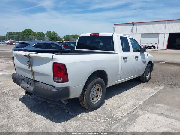 2022 RAM 1500 CLASSIC TRADESMAN  4X2 6'4 BOX