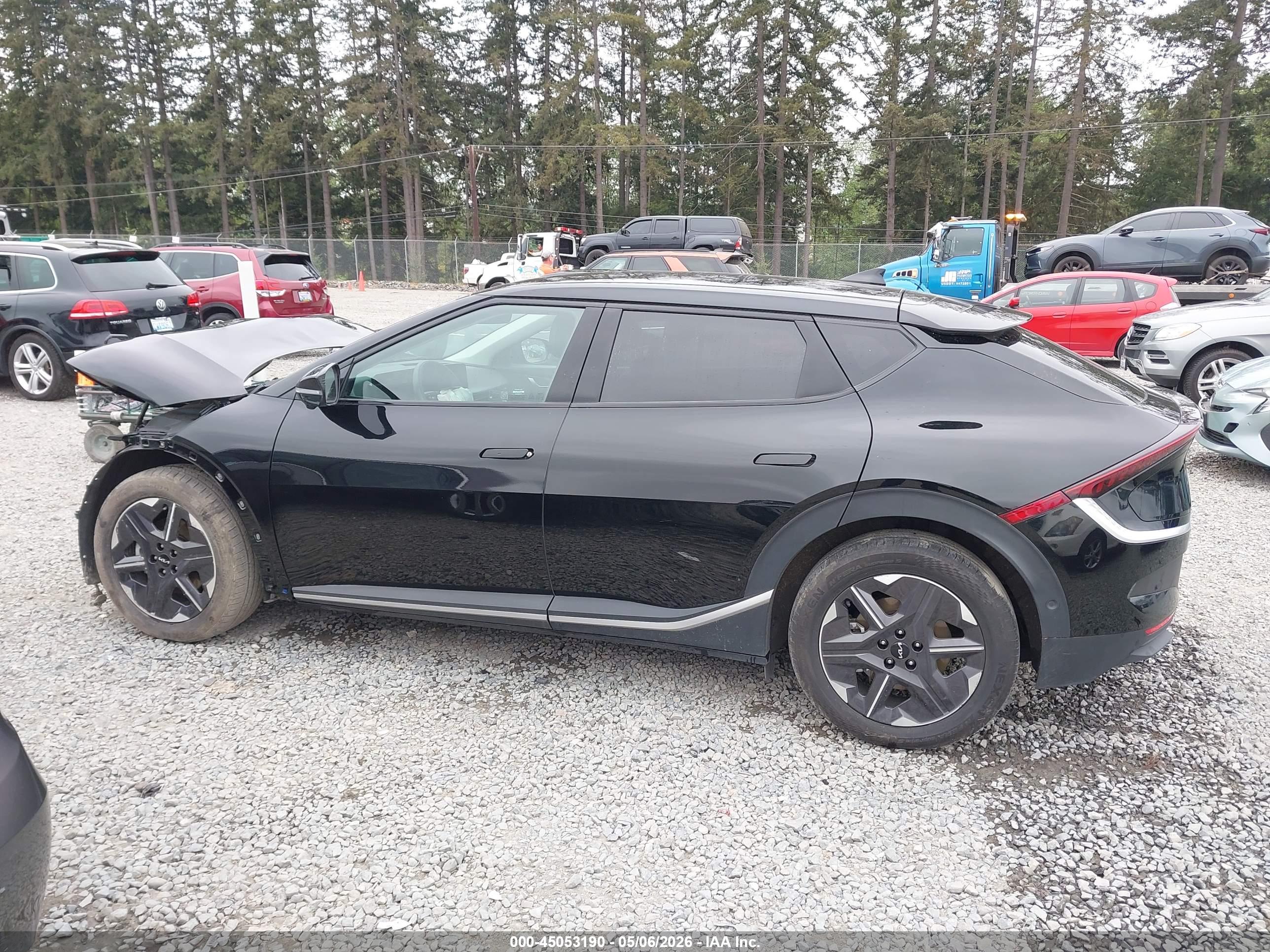 2025 KIA EV6 LIGHT LONG RANGE RWD