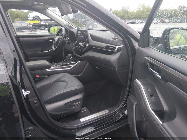 2023 TOYOTA HIGHLANDER LIMITED