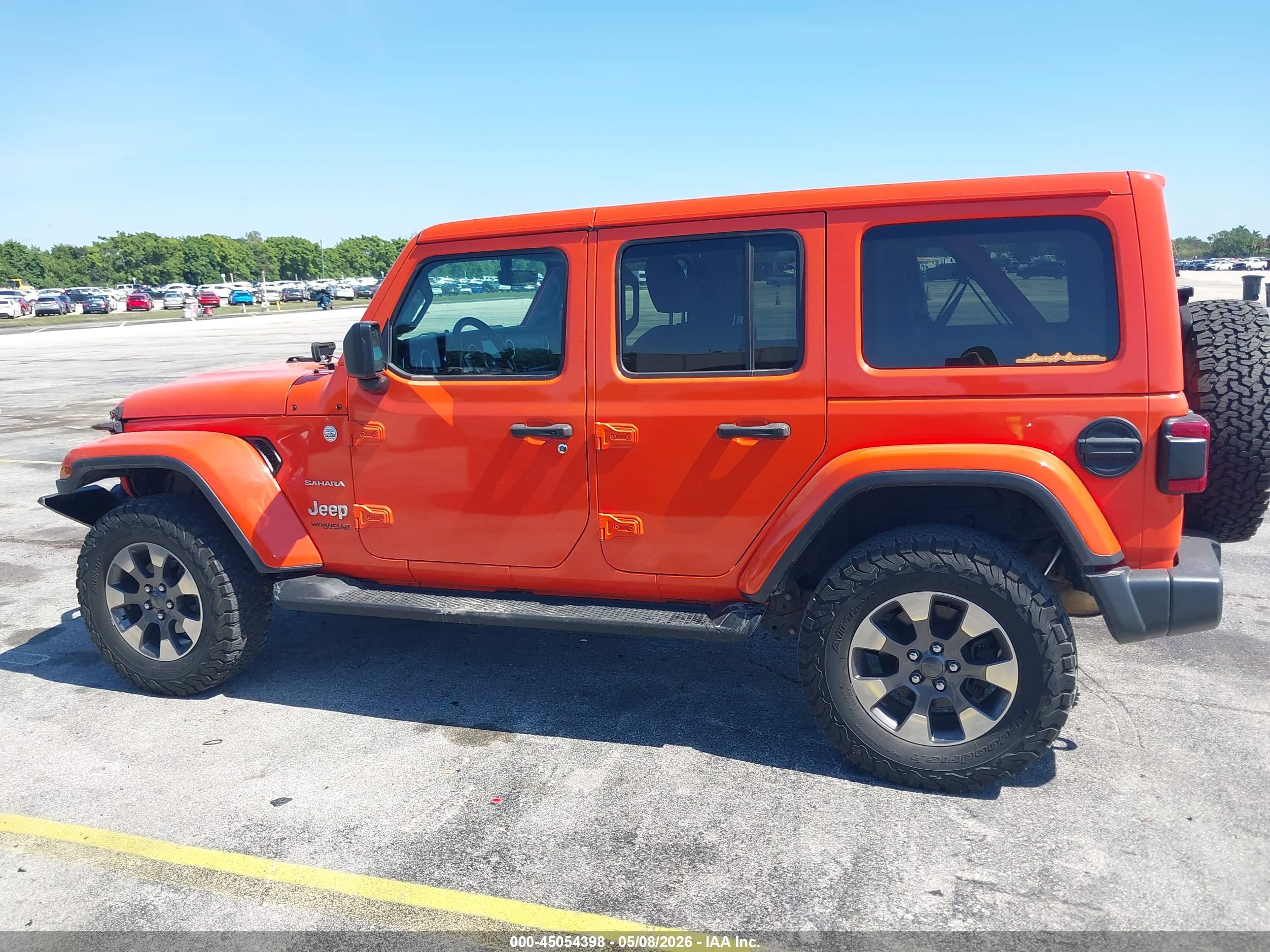 2018 JEEP WRANGLER UNLIMITED SAHARA 4X4