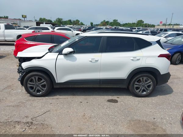 2023 KIA SELTOS S