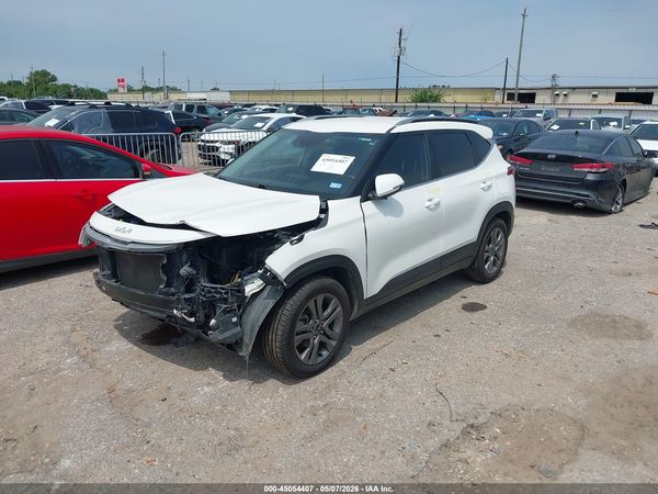 2023 KIA SELTOS S