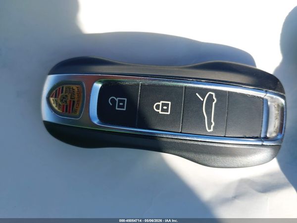2022 PORSCHE PANAMERA 4S
