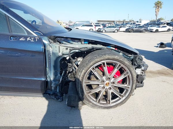 2022 PORSCHE PANAMERA 4S