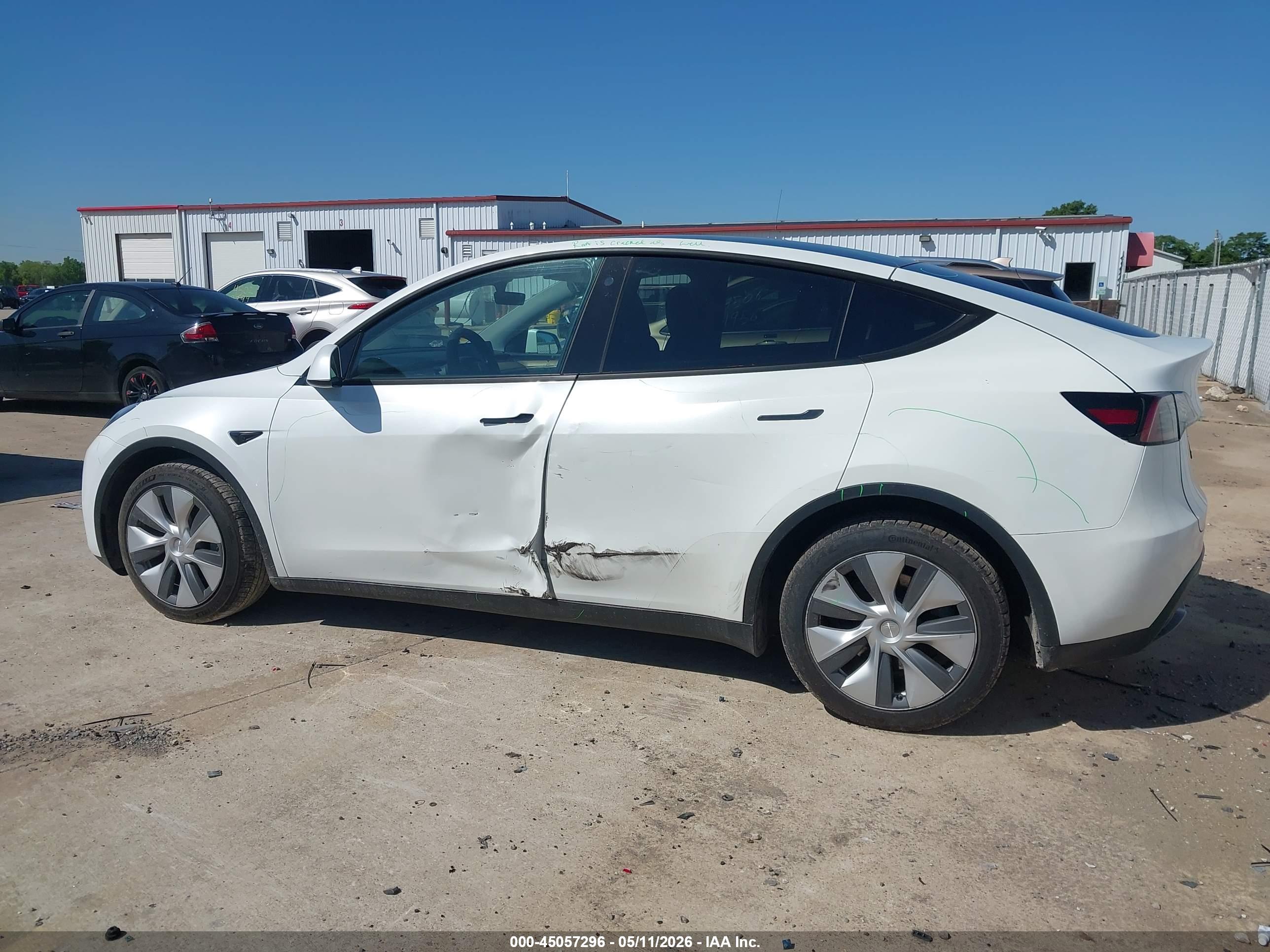 2023 TESLA MODEL Y