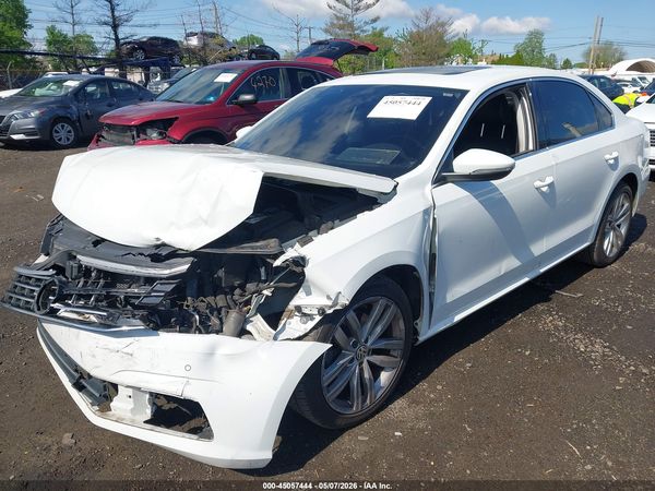 2018 VOLKSWAGEN PASSAT 2.0T SE — I6