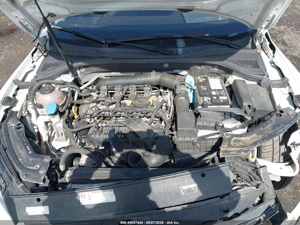 2018 VOLKSWAGEN PASSAT 2.0T SE — I10