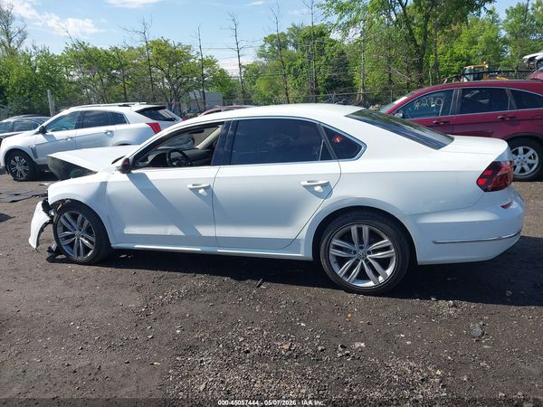 2018 VOLKSWAGEN PASSAT 2.0T SE — I117