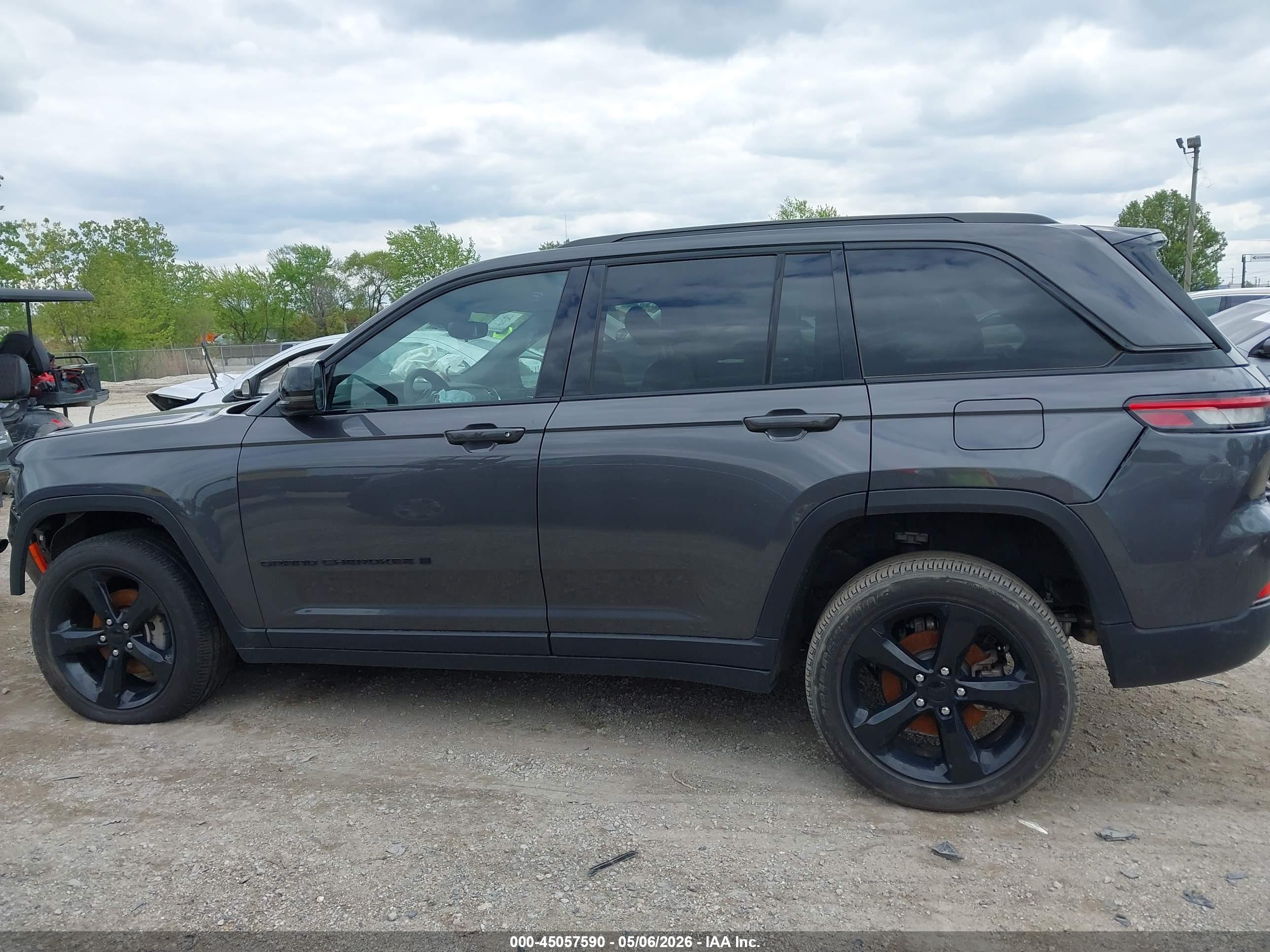 2024 JEEP GRAND CHEROKEE ALTITUDE X 4X4