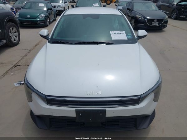 2026 KIA K4 LXS