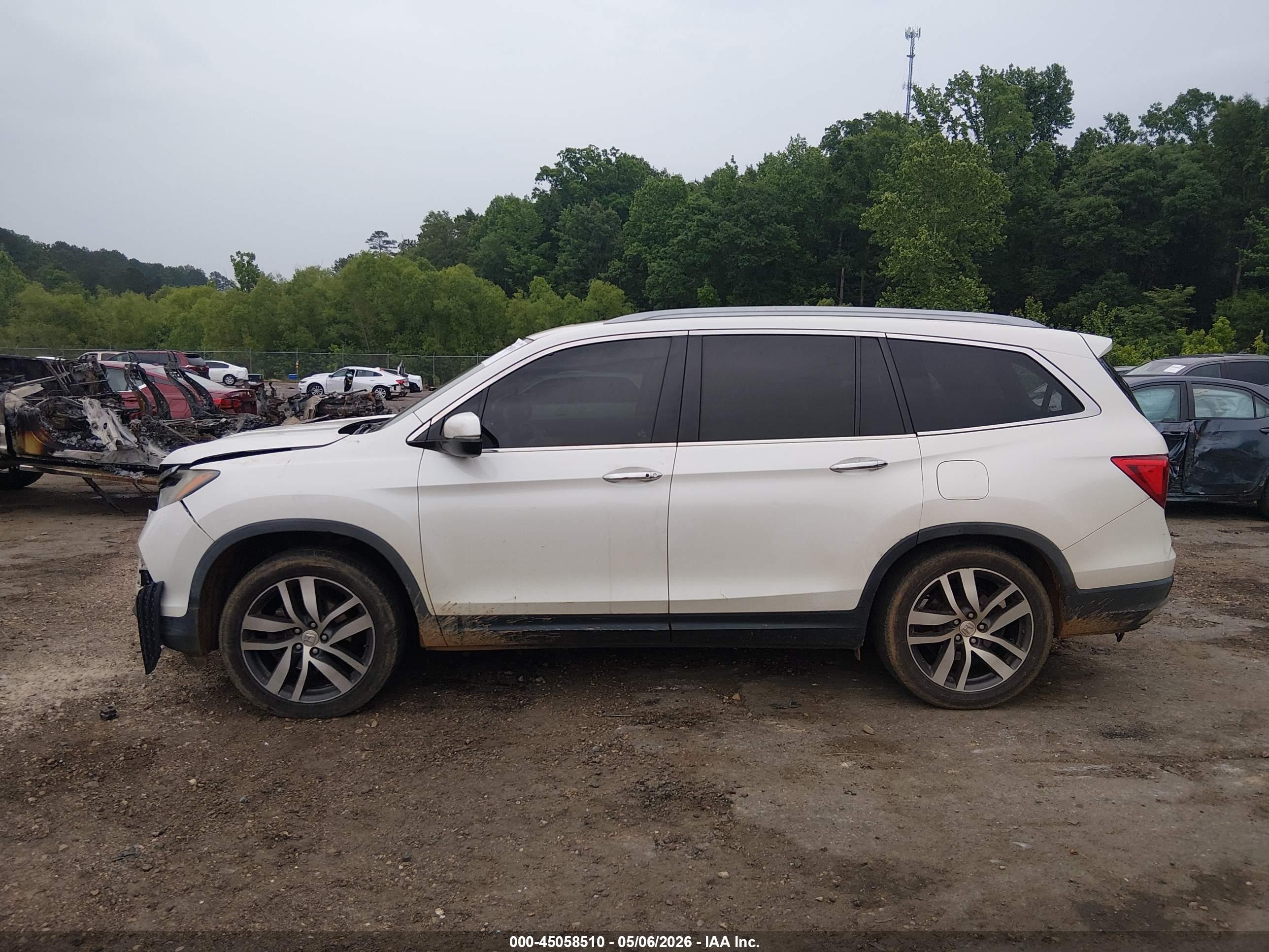 2017 HONDA PILOT TOURING