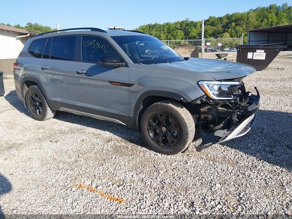 2024 VOLKSWAGEN ATLAS 2.0T PEAK EDITION SEL — I1