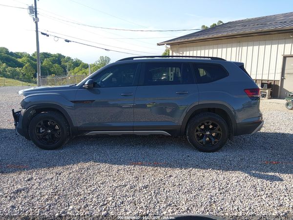 2024 VOLKSWAGEN ATLAS 2.0T PEAK EDITION SEL — I117