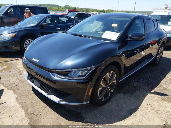 2024 KIA EV6 LIGHT