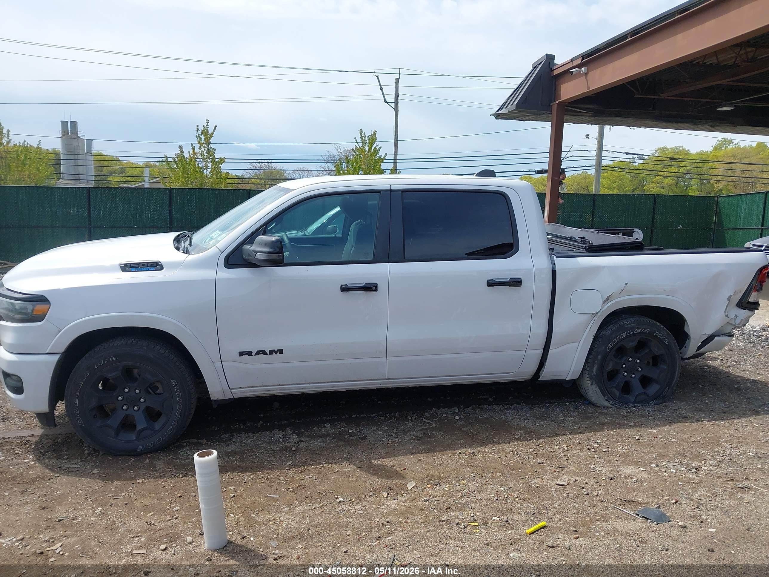 2025 RAM 1500 BIG HORN  4X4 5'7 BOX
