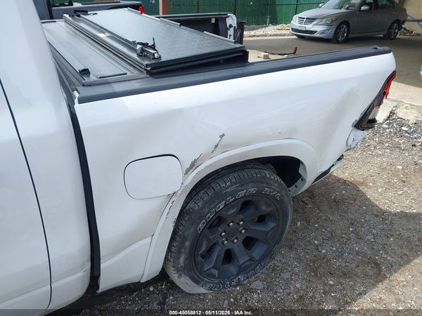 2025 RAM 1500 BIG HORN  4X4 5'7 BOX