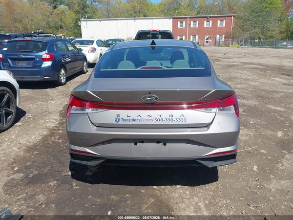 2022 HYUNDAI ELANTRA SEL