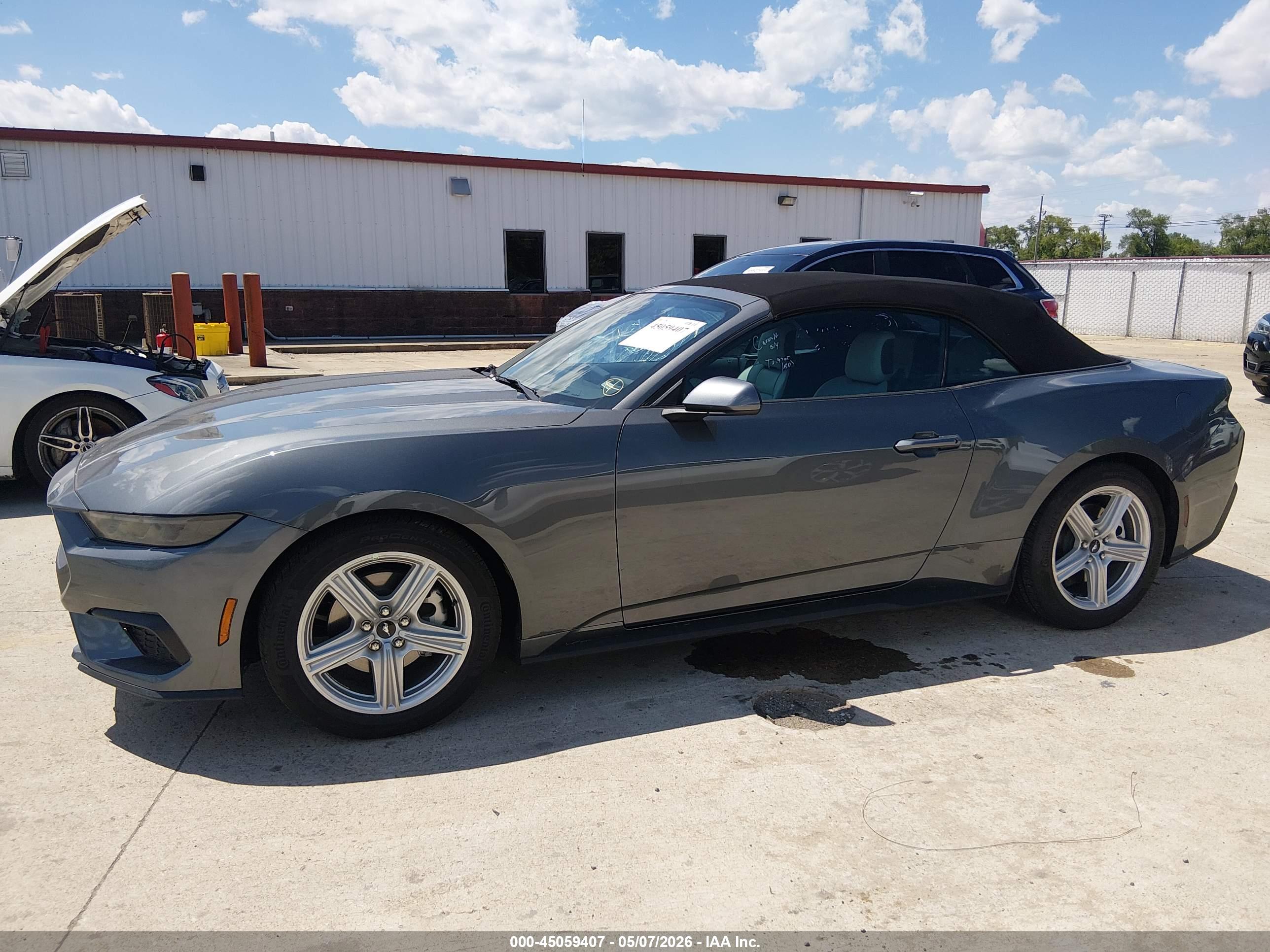 2026 FORD MUSTANG