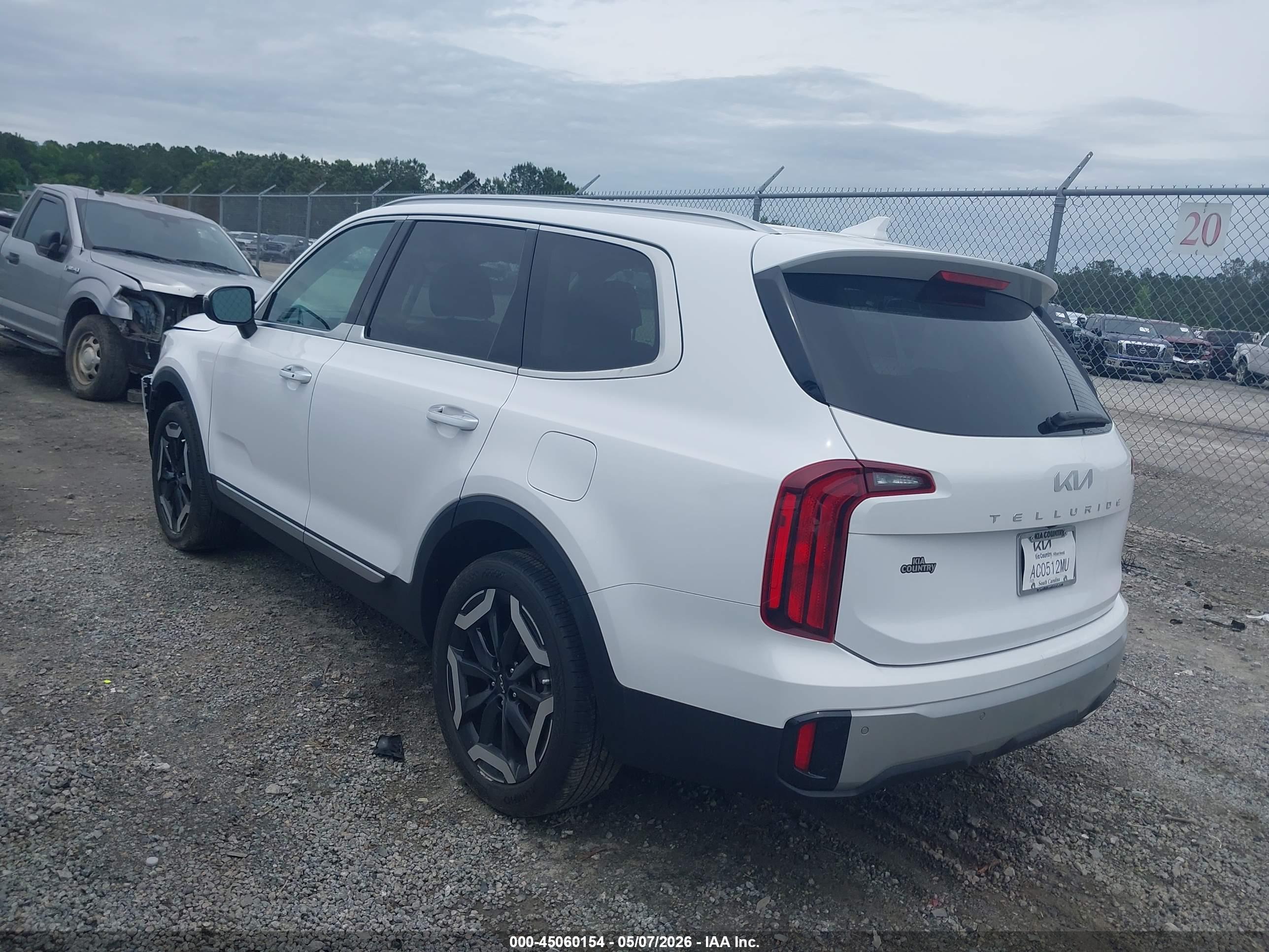 2024 KIA TELLURIDE S