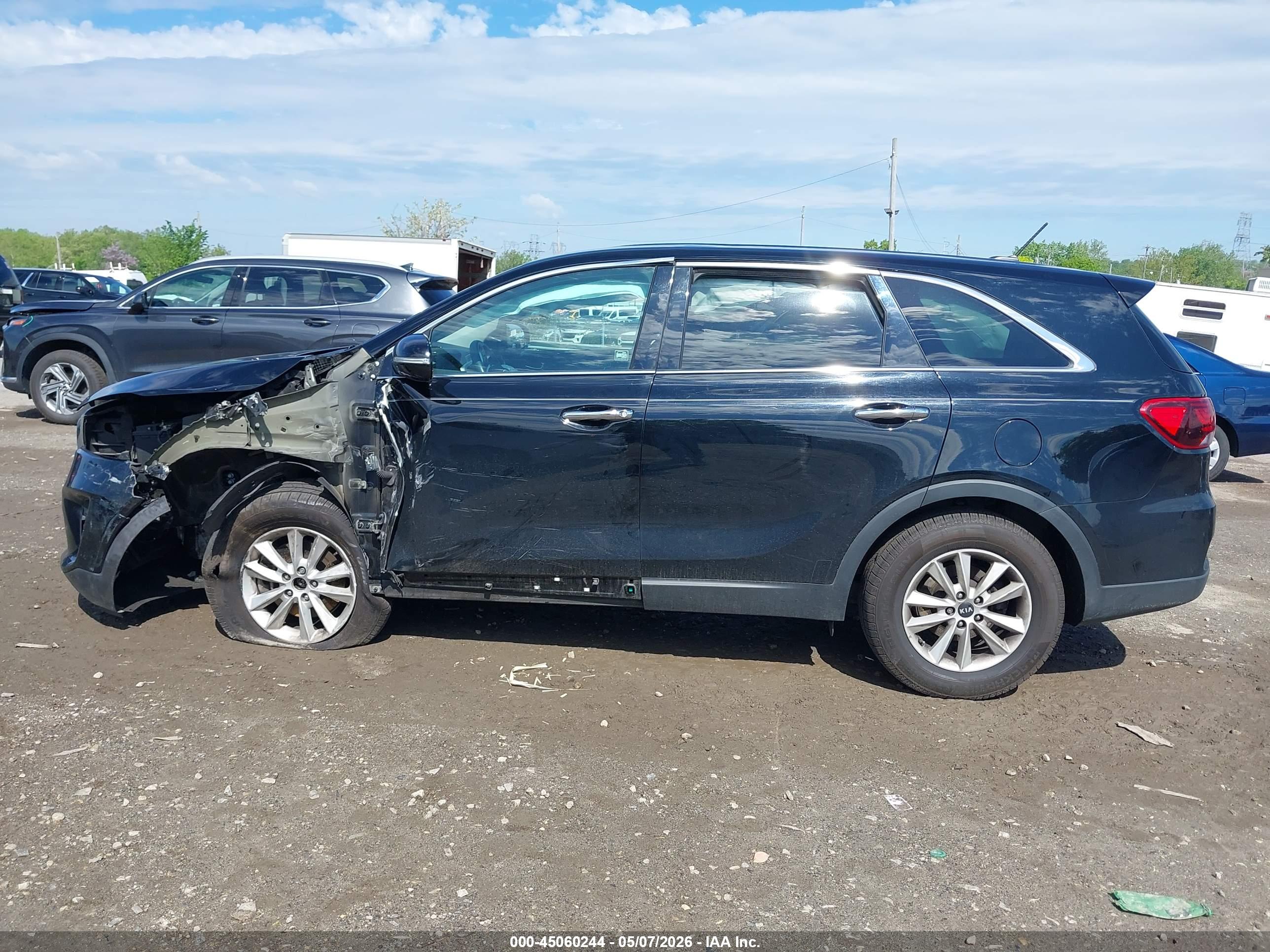 2020 KIA SORENTO 2.4L LX