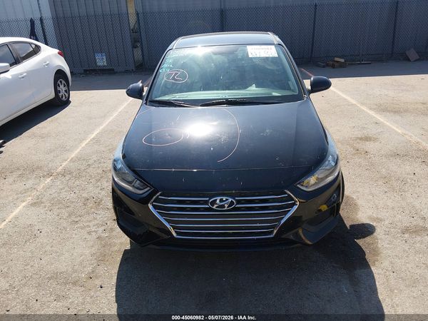 2022 HYUNDAI ACCENT SE